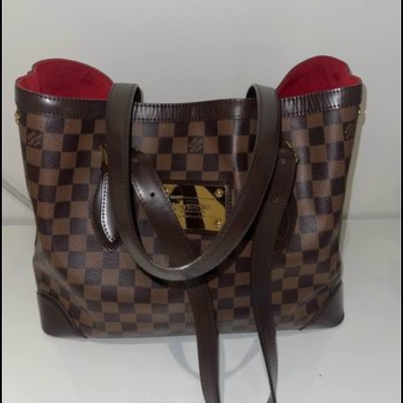 Louis Vuitton purse - Picture 2 of 3